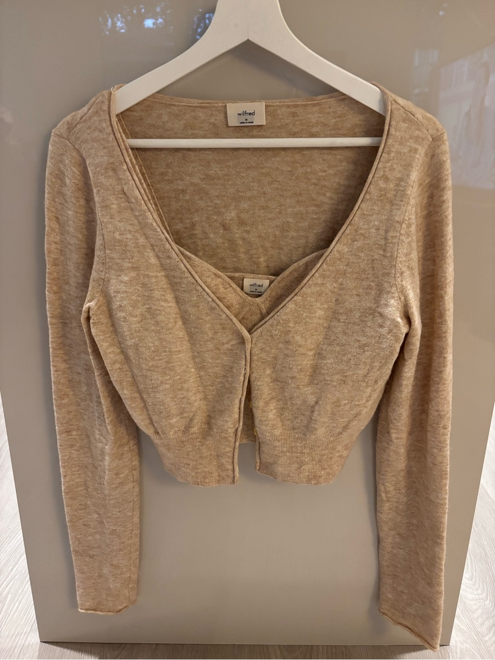 Wilfred Twinset Beige V-Neck Cropped Sweater Cardigan and Strappy Tank